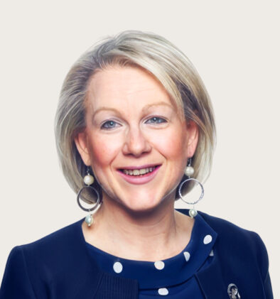 Nicki Dexter